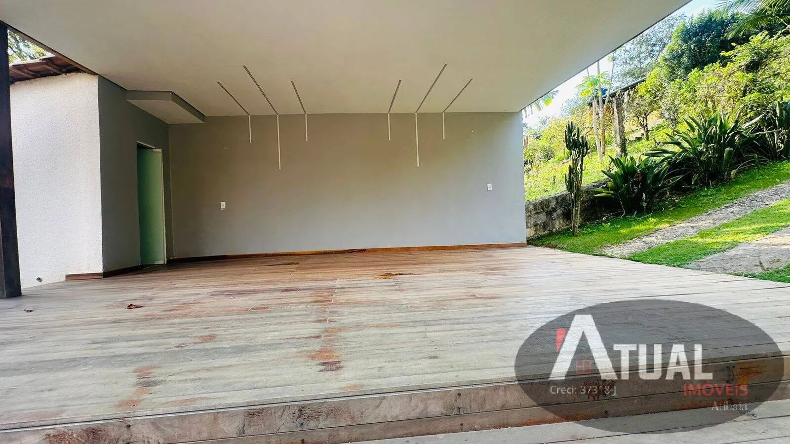 Country home for sale of 2,000 m² in Mairiporã, SP, Brazil