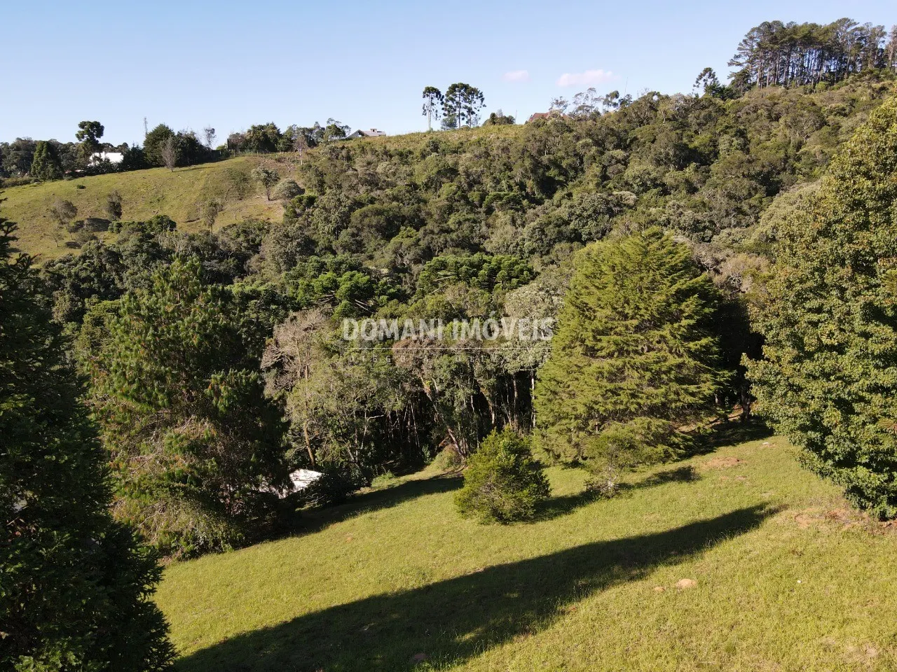 Terreno à venda de 1.120 m² em Campos do Jordão, SP, Brasil