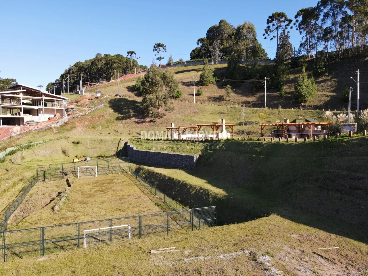 Terreno à venda de 1.120 m² em Campos do Jordão, SP, Brasil