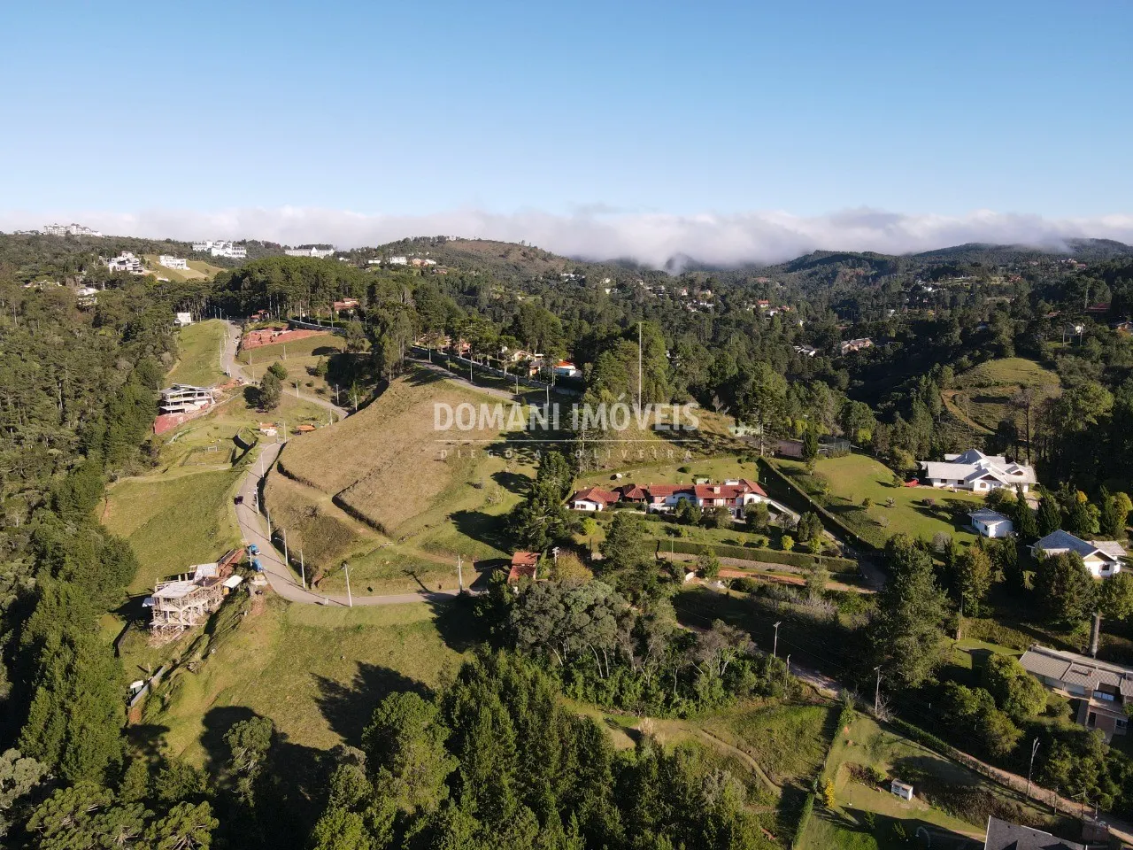 Terreno à venda de 1.120 m² em Campos do Jordão, SP, Brasil
