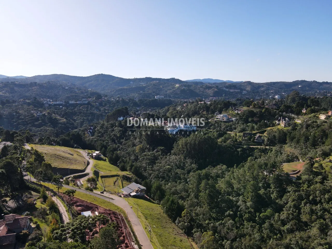 Terreno à venda de 1.120 m² em Campos do Jordão, SP, Brasil