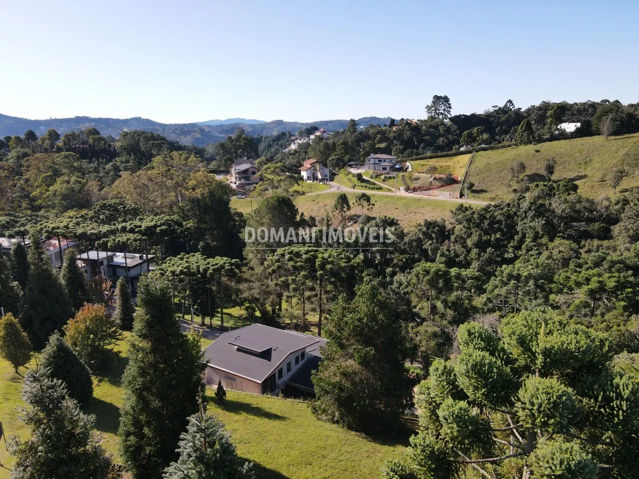Terreno à venda de 1.120 m² em Campos do Jordão, SP, Brasil
