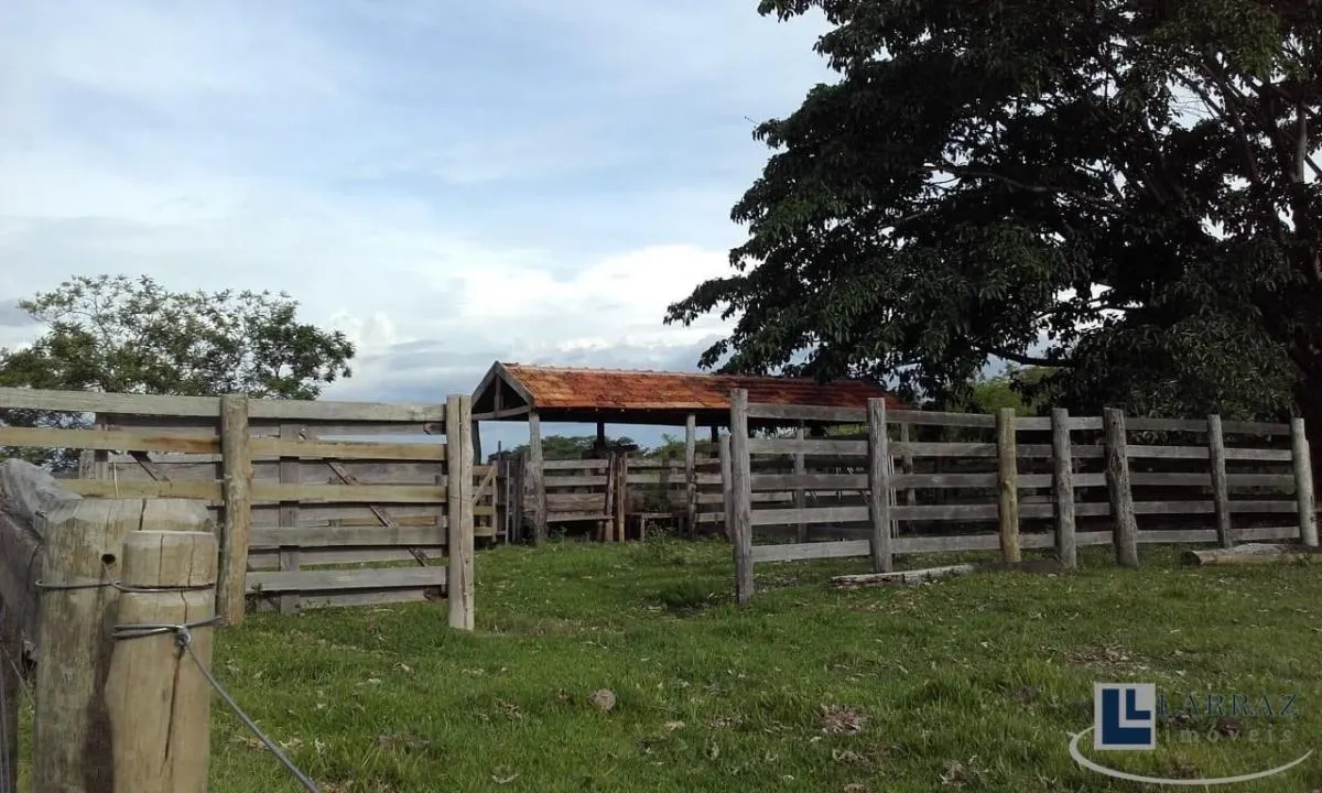 Fazenda à venda de 73 ha em Pirajuí, SP, Brasil