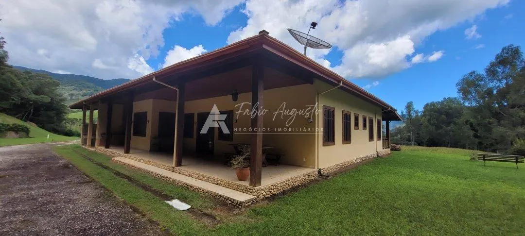 Small farm for sale of 109 acres in São Bento do Sapucaí, SP, Brazil