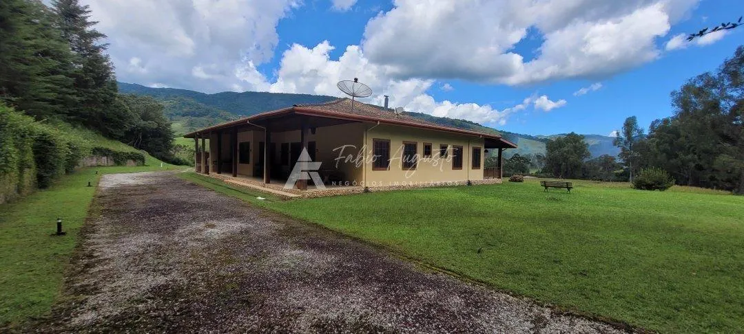 Small farm for sale of 109 acres in São Bento do Sapucaí, SP, Brazil