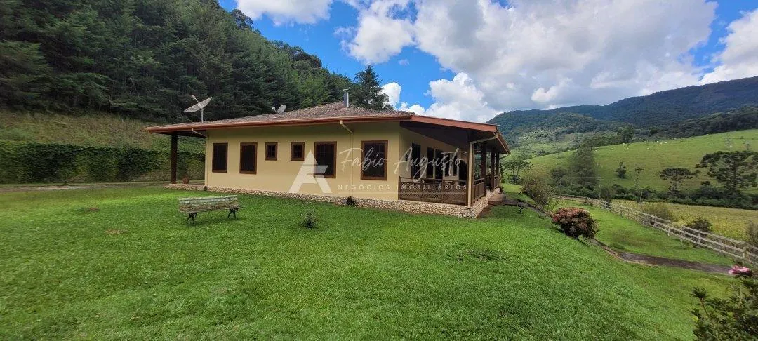 Small farm for sale of 109 acres in São Bento do Sapucaí, SP, Brazil