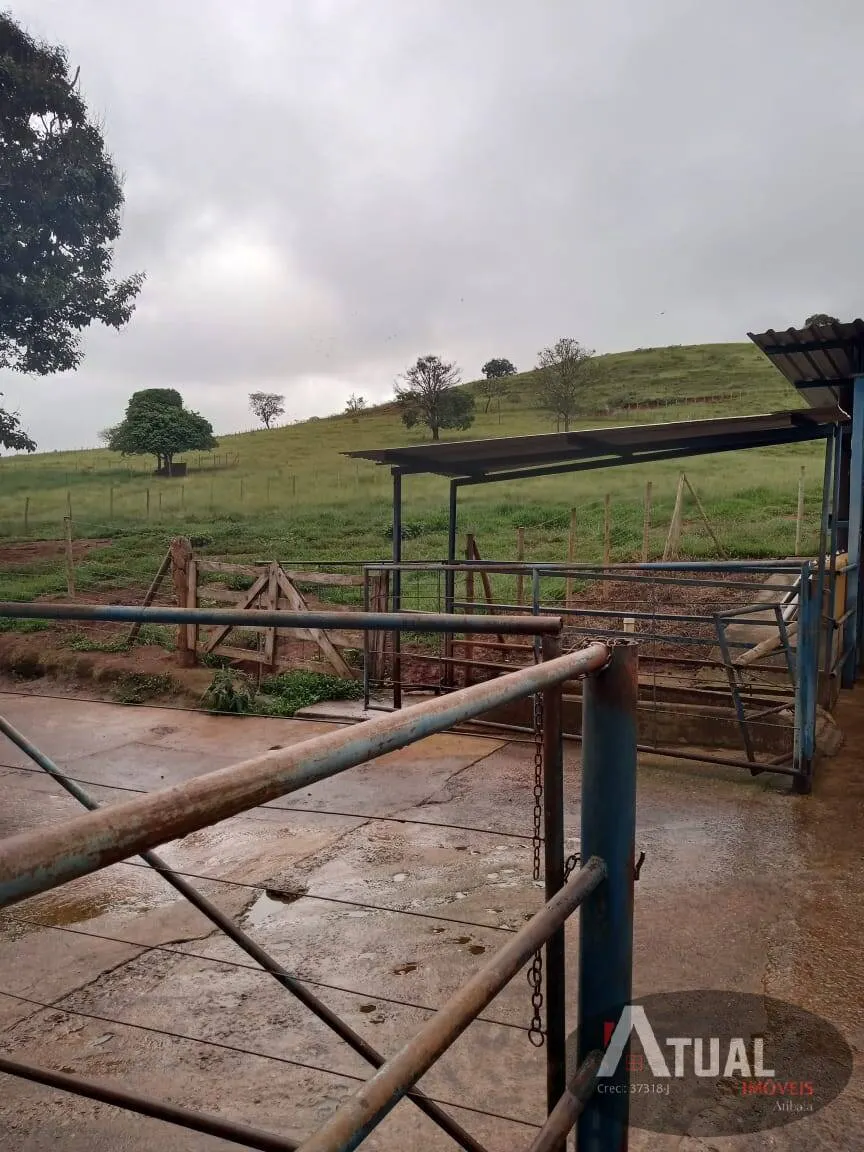 Country home for sale of 800 m² in Pouso Alegre, MG, Brazil