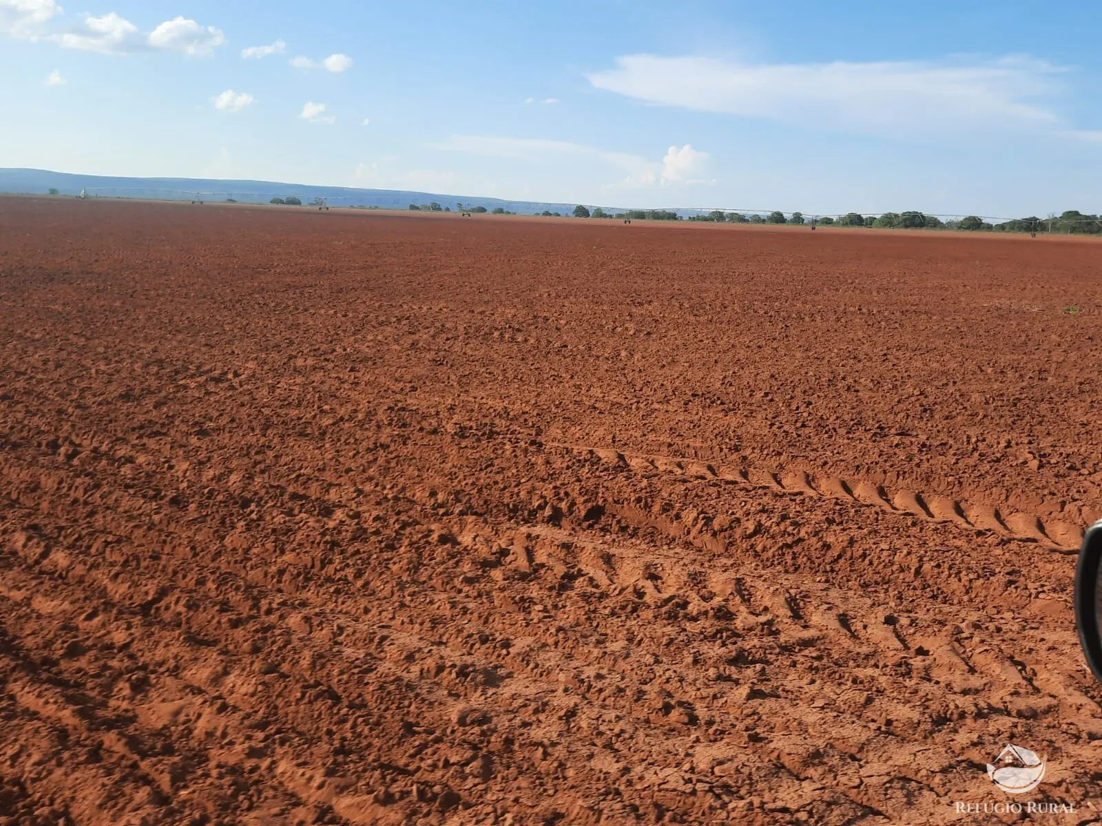 Farm for sale of 1,384 acres in João Pinheiro, MG, Brazil