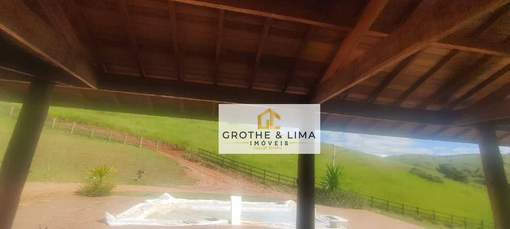 Chácara à venda de 3.000 m² em Jambeiro, SP, Brasil