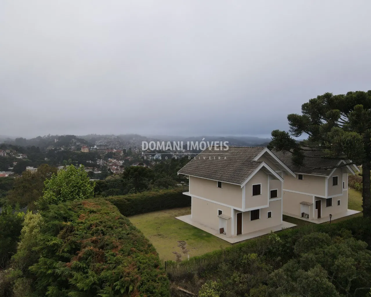 House for sale of 2,150 m² in Campos do Jordão, SP, Brazil