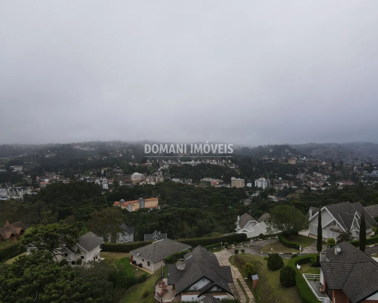 House for sale of 2,150 m² in Campos do Jordão, SP, Brazil
