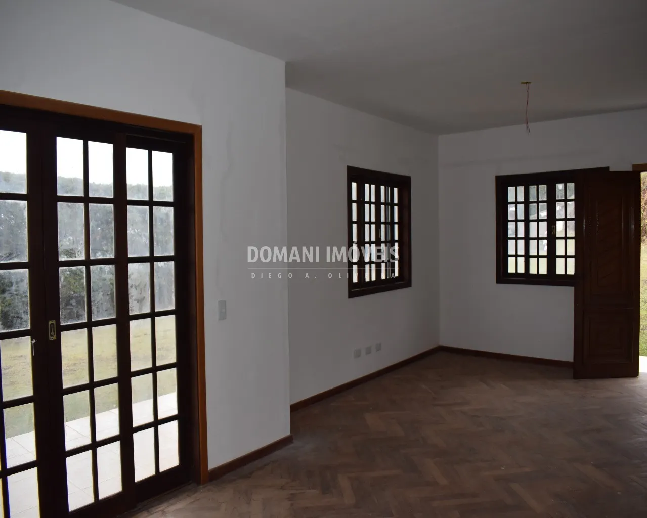 House for sale of 2,150 m² in Campos do Jordão, SP, Brazil