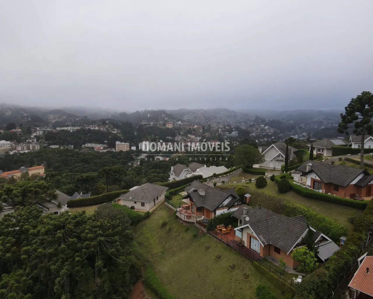House for sale of 2,150 m² in Campos do Jordão, SP, Brazil