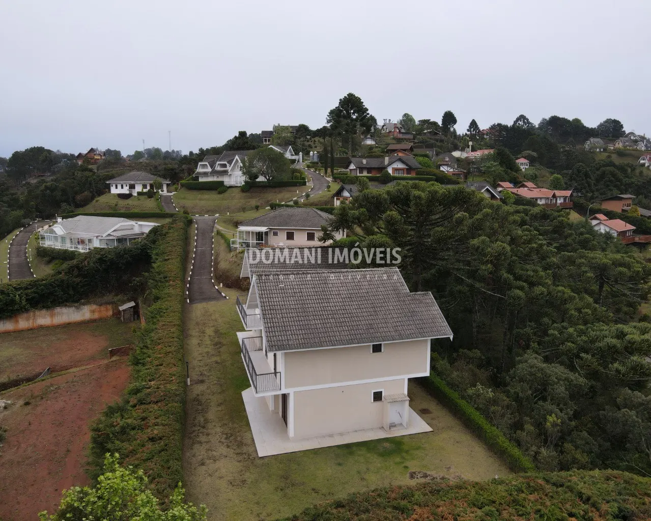 House for sale of 2,150 m² in Campos do Jordão, SP, Brazil