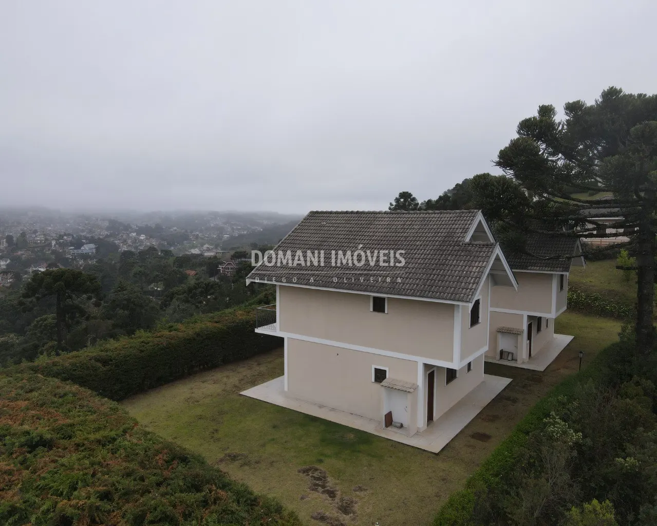 House for sale of 2,150 m² in Campos do Jordão, SP, Brazil