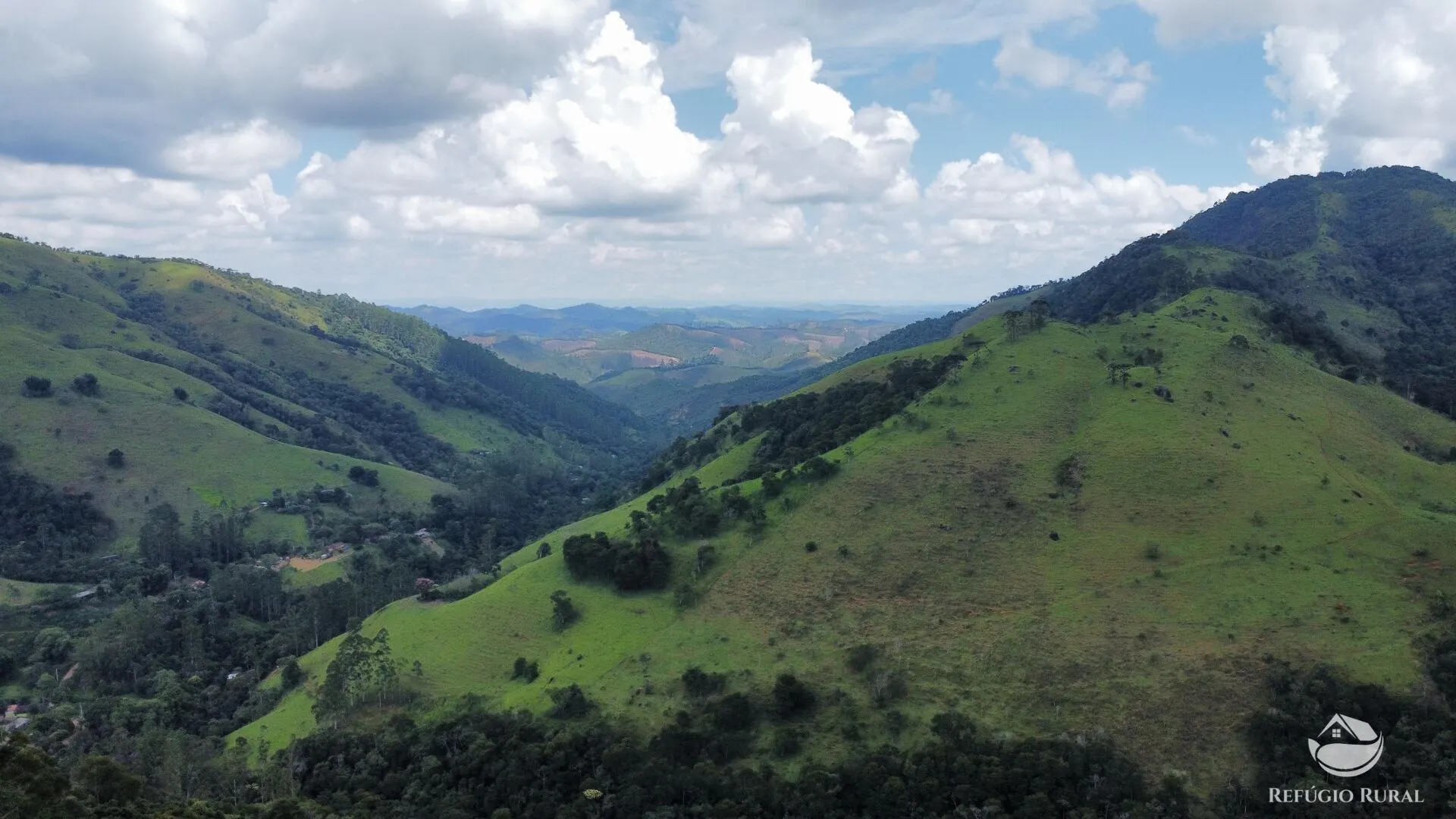 Sítio à venda de 2 ha em São José dos Campos, SP, Brasil