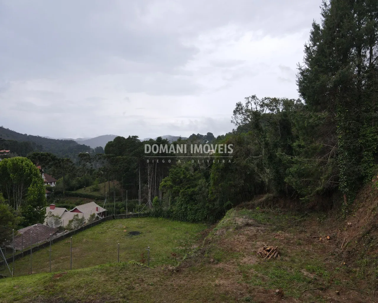 Casa à venda de 6.450 m² em Campos do Jordão, SP, Brasil