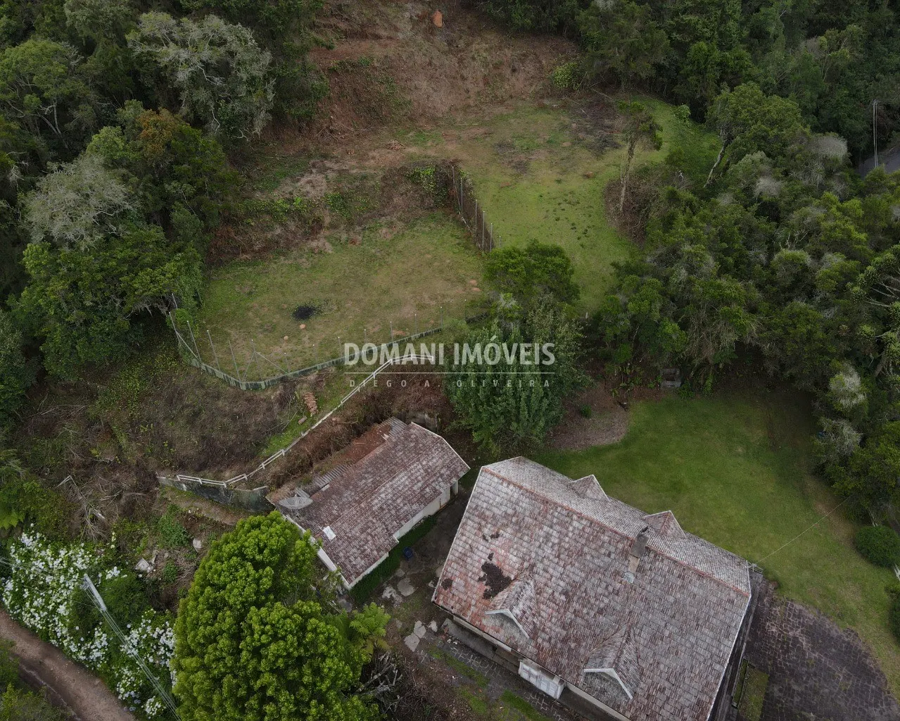 Casa à venda de 6.450 m² em Campos do Jordão, SP, Brasil
