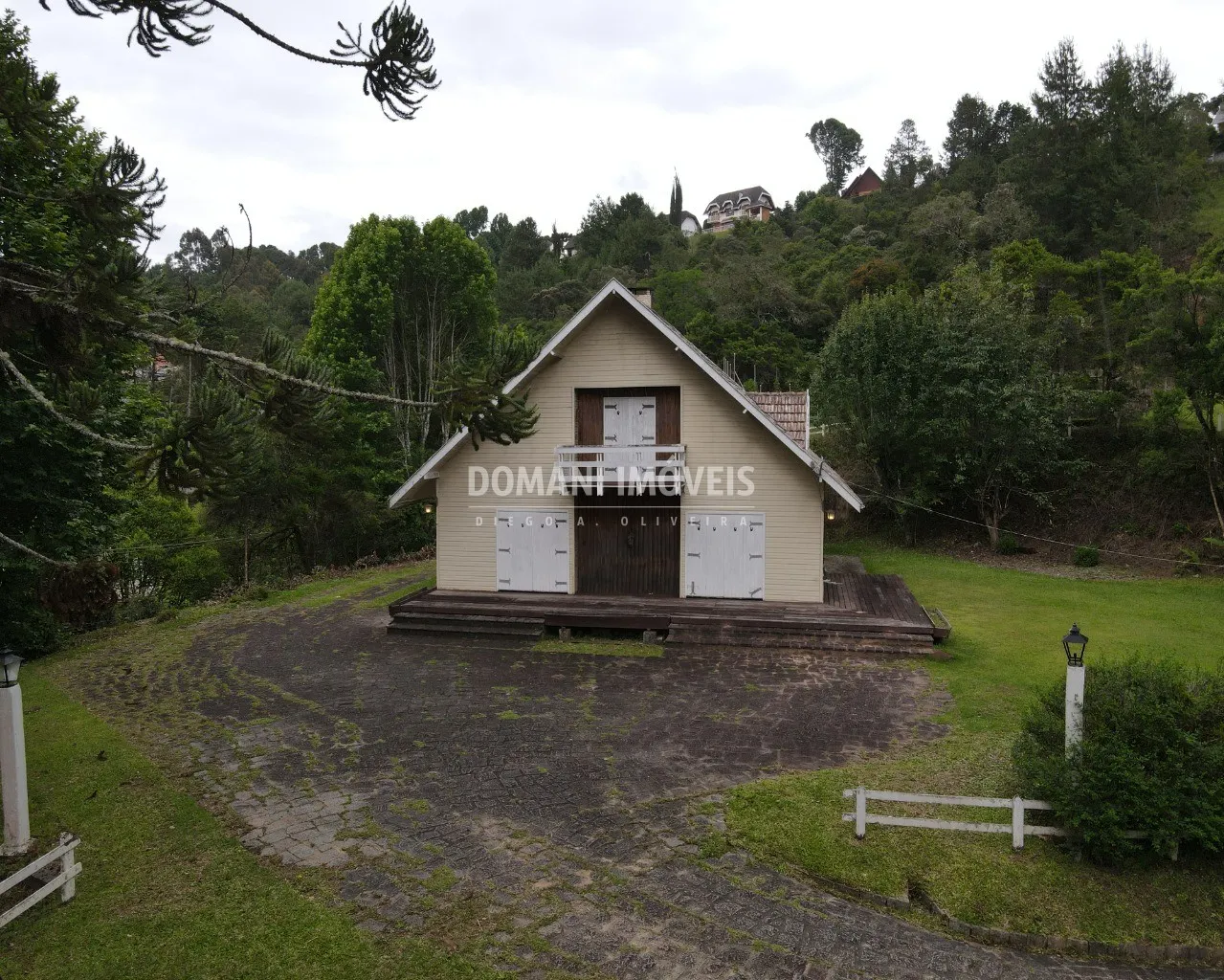 Casa à venda de 6.450 m² em Campos do Jordão, SP, Brasil