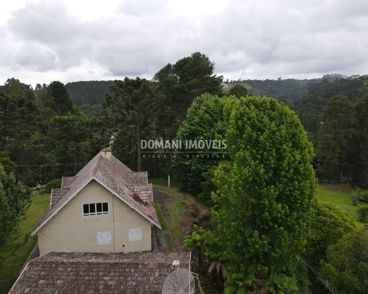 Casa à venda de 6.450 m² em Campos do Jordão, SP, Brasil
