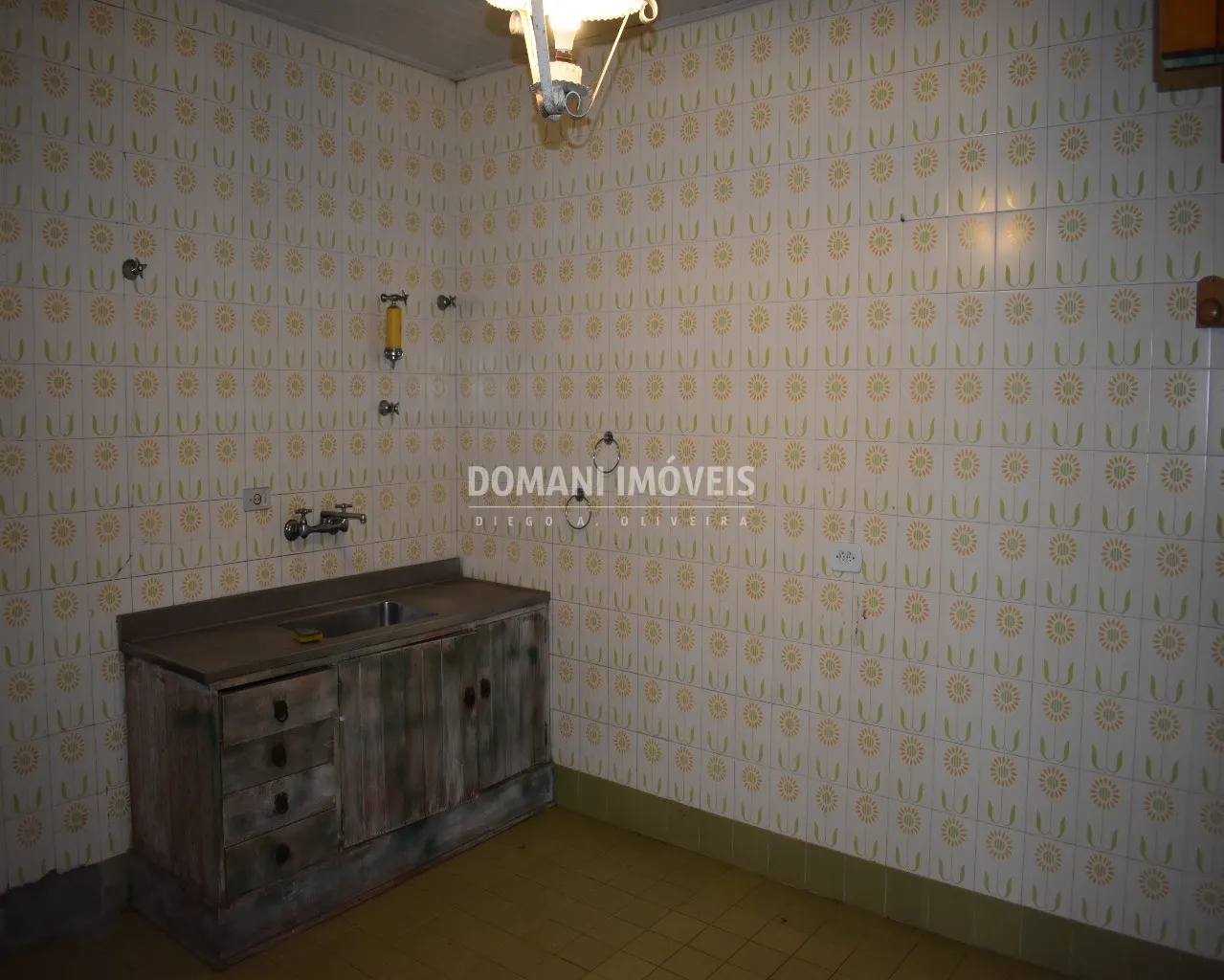 Casa à venda de 6.450 m² em Campos do Jordão, SP, Brasil