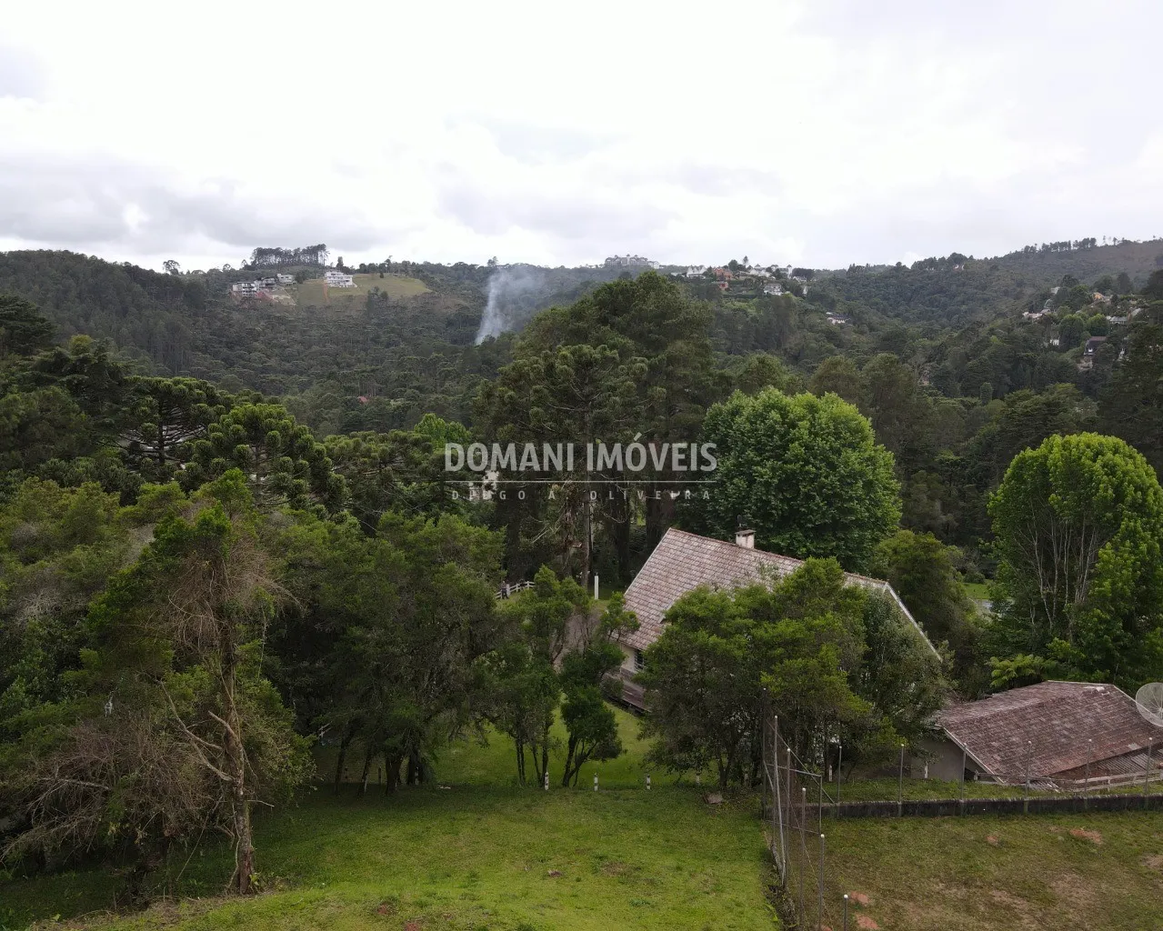 Casa à venda de 6.450 m² em Campos do Jordão, SP, Brasil