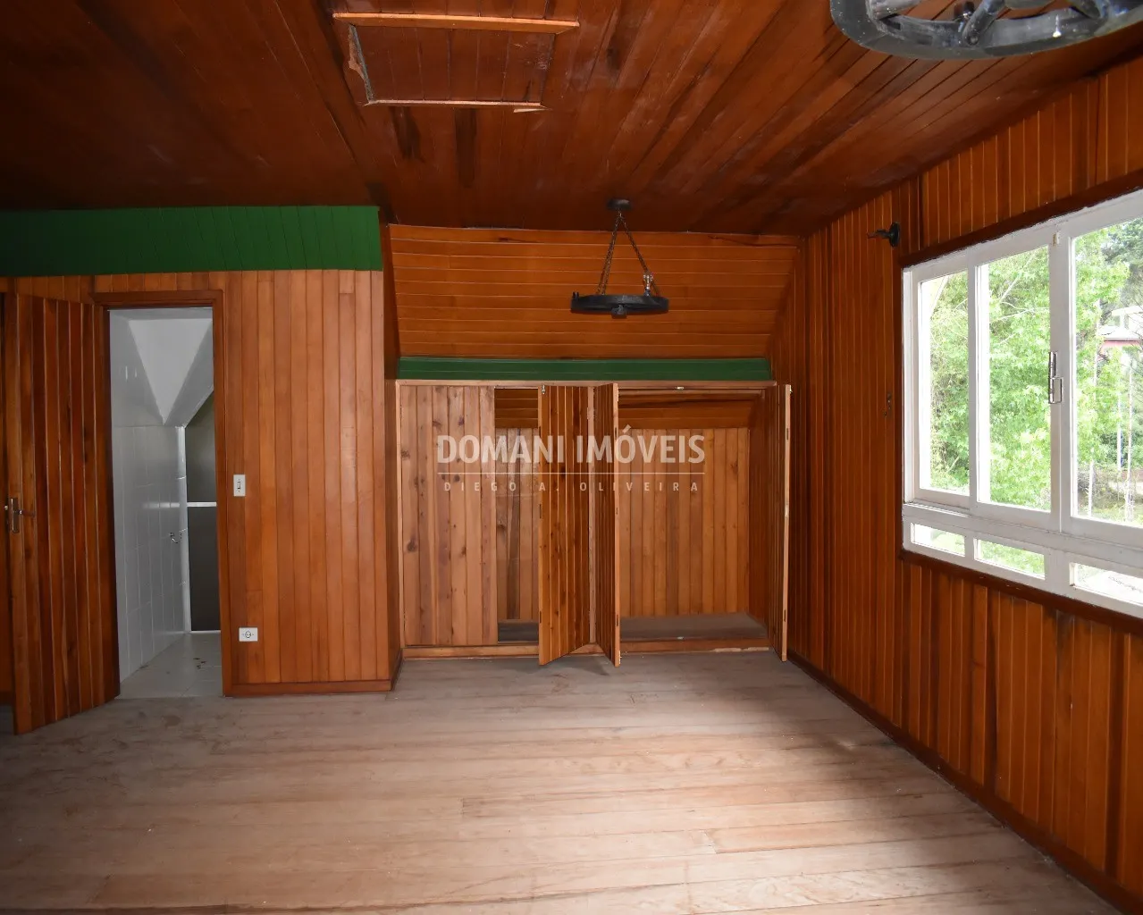 Casa à venda de 6.450 m² em Campos do Jordão, SP, Brasil