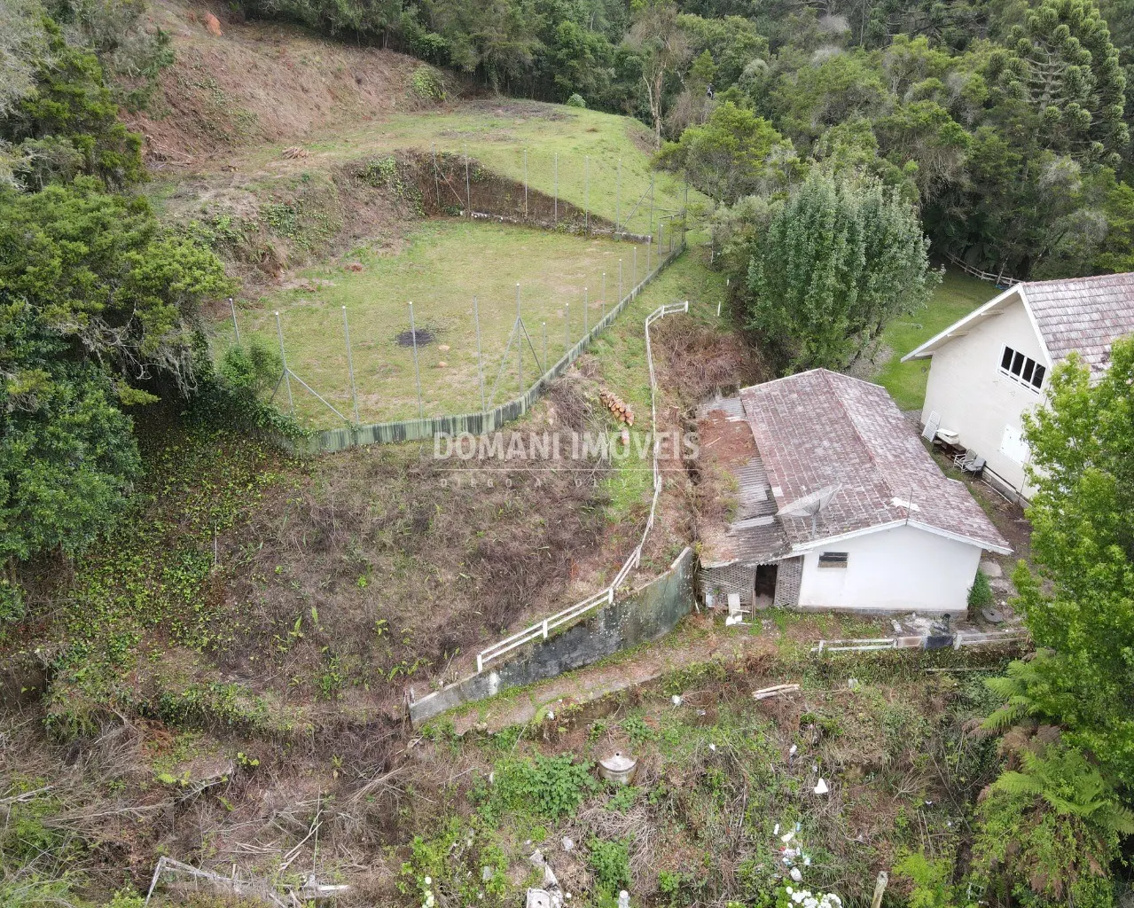 Casa à venda de 6.450 m² em Campos do Jordão, SP, Brasil