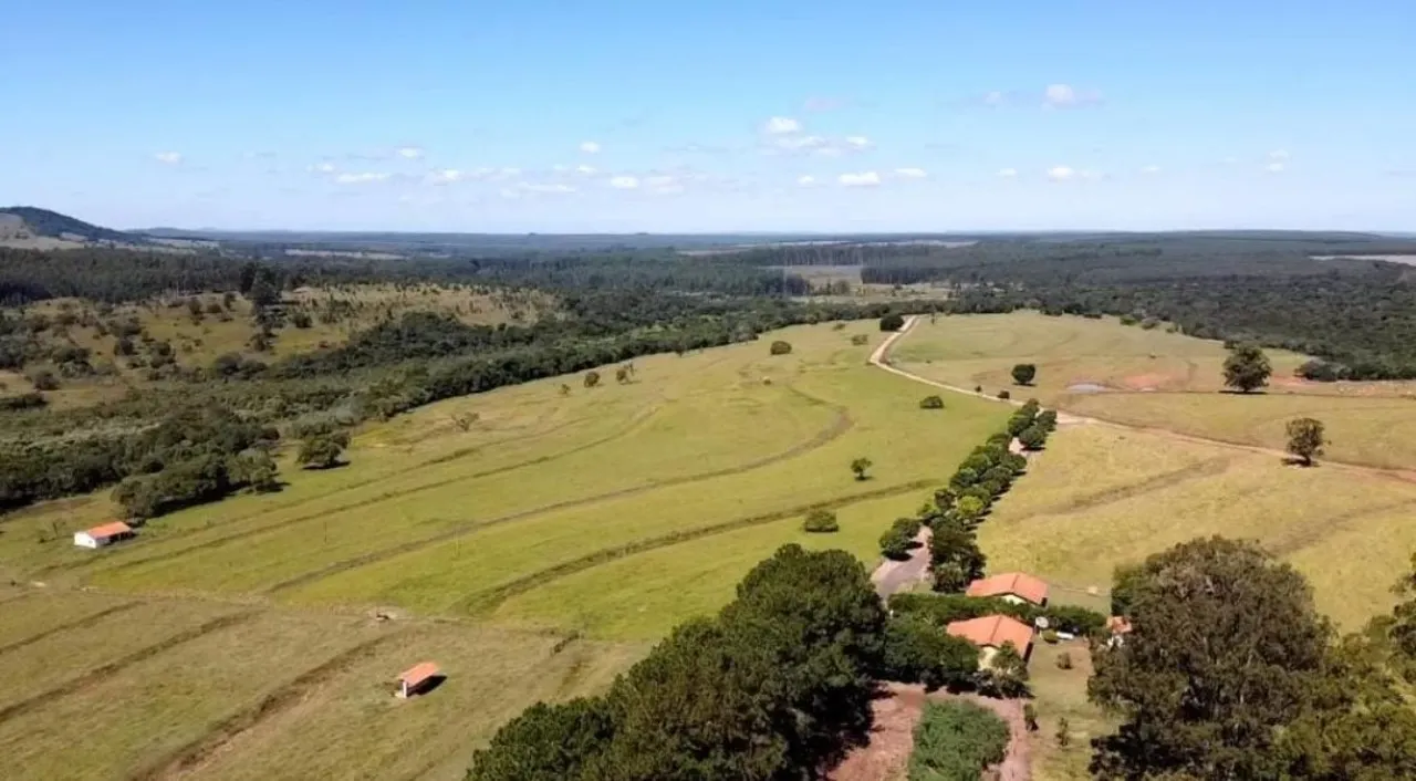 Fazenda à venda de 332 ha em Avaré, SP, Brasil