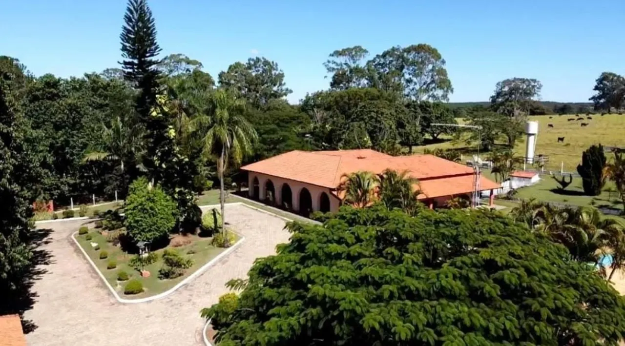 Fazenda à venda de 332 ha em Avaré, SP, Brasil