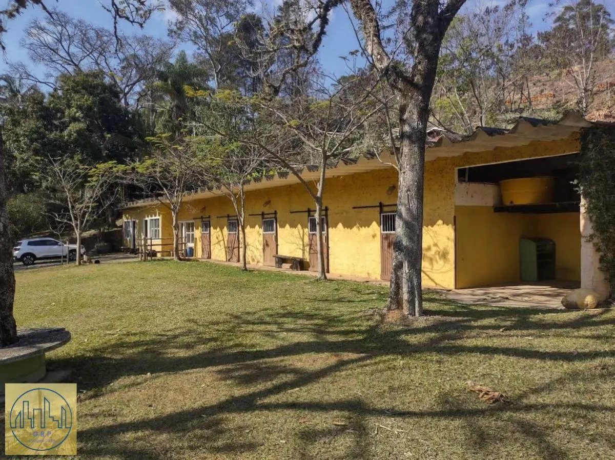 Sítio à venda de 24 ha em Atibaia, SP, Brasil