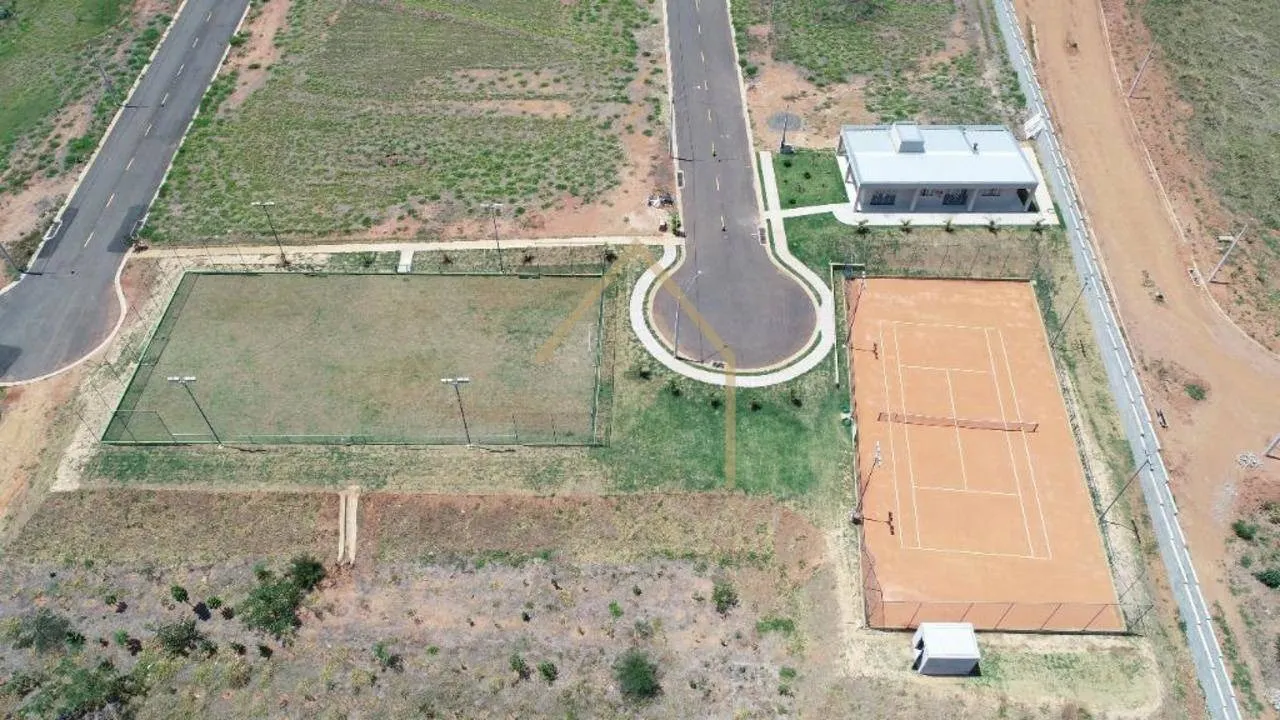 Terreno à venda de 300 m² em Nova Odessa, SP, Brasil