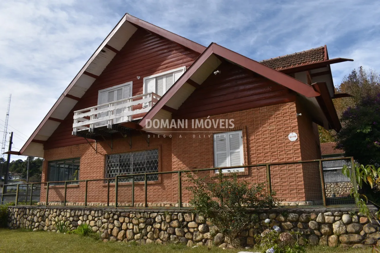 Comercial  de 1.010 m² em Campos do Jordão, SP, Brasil