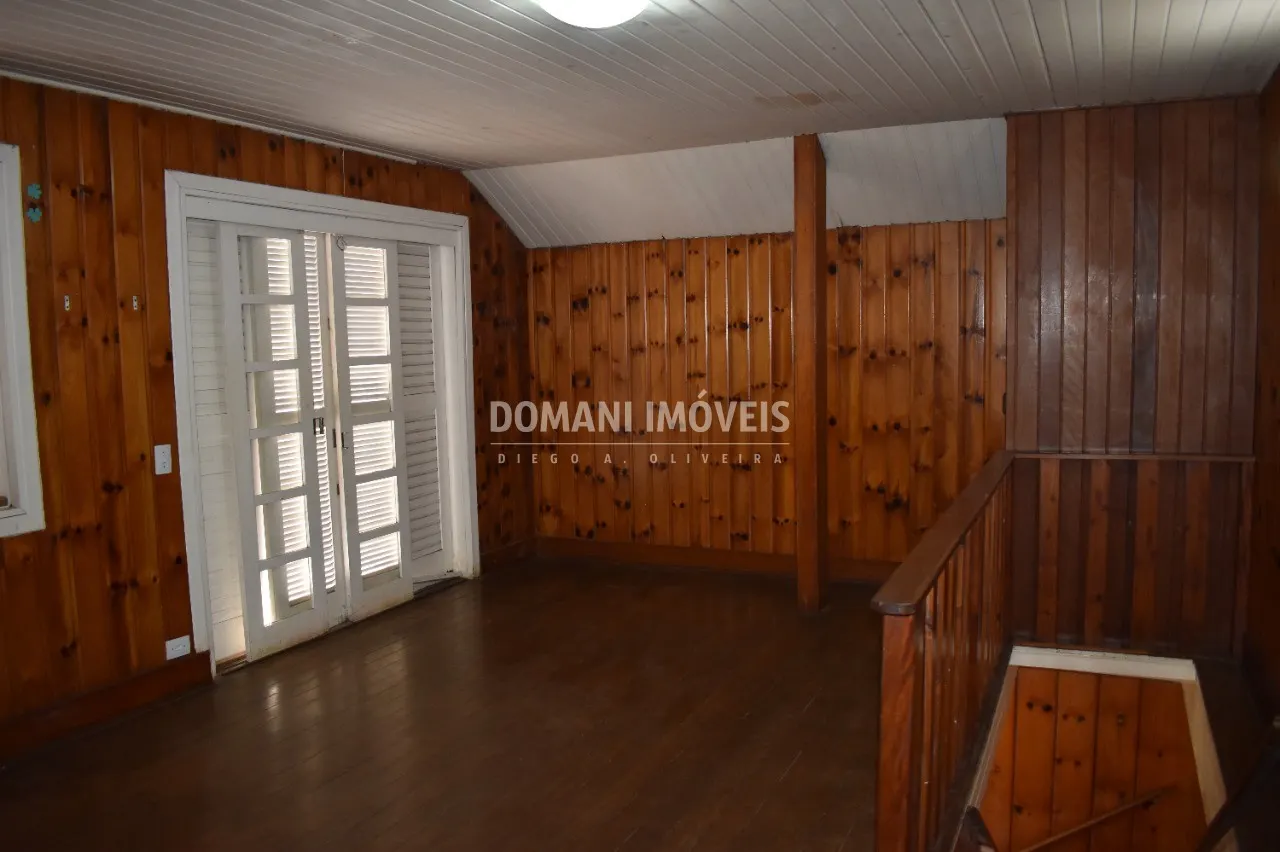 Comercial  de 1.010 m² em Campos do Jordão, SP, Brasil