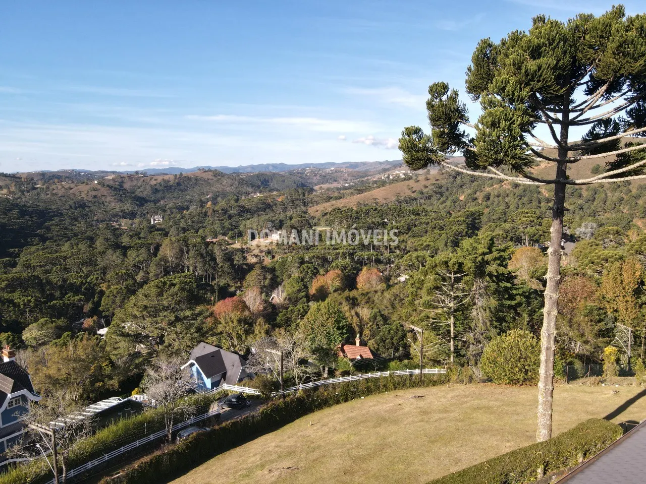 Terreno à venda de 1.780 m² em Campos do Jordão, SP, Brasil