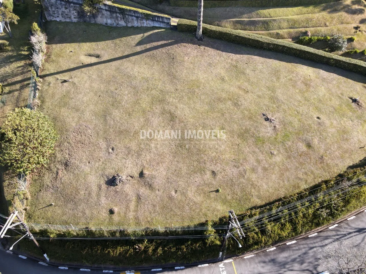 Terreno à venda de 1.780 m² em Campos do Jordão, SP, Brasil