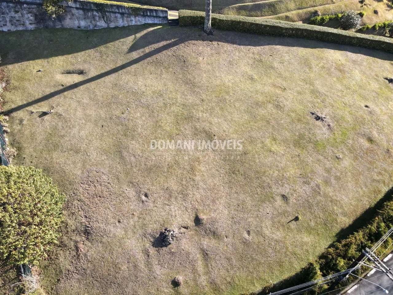 Terreno à venda de 1.780 m² em Campos do Jordão, SP, Brasil