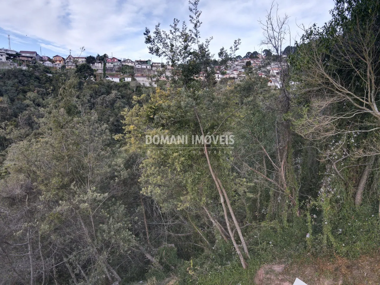 Terreno à venda e para Arrendar de 725 m² em Campos do Jordão, SP, Brasil