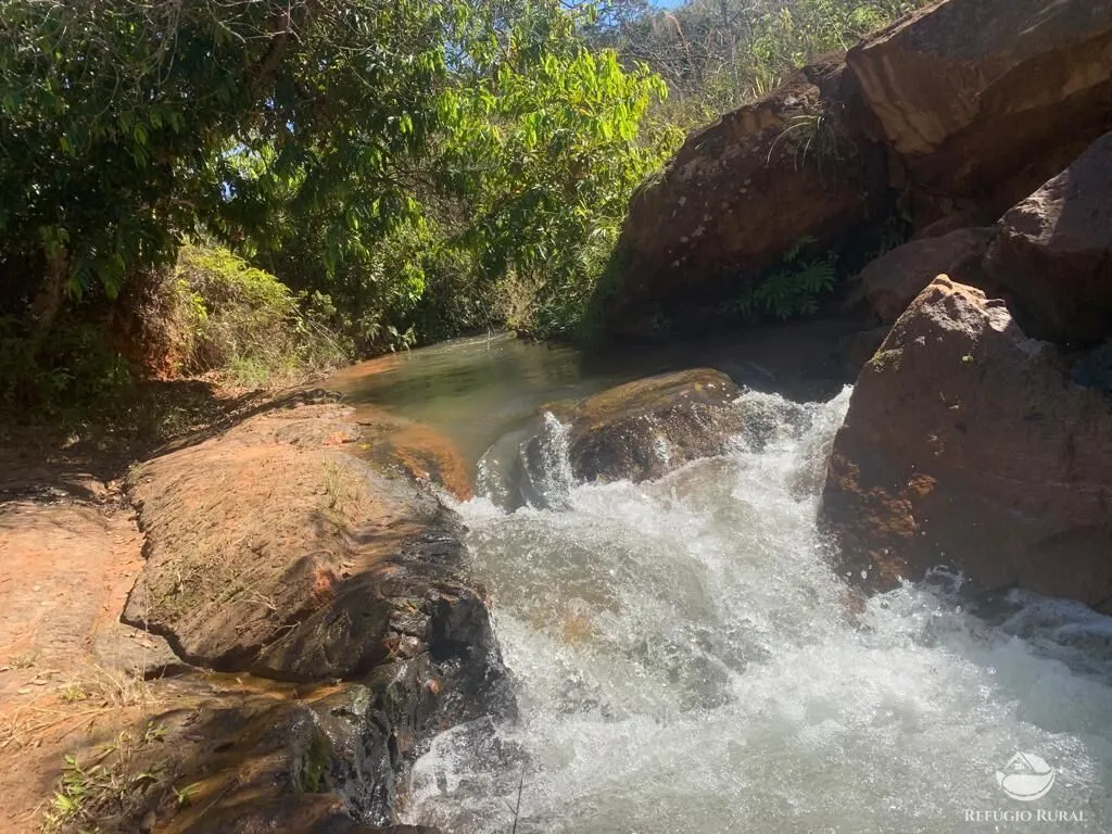Fazenda à venda de 1.080 ha em Mineiros, GO, Brasil