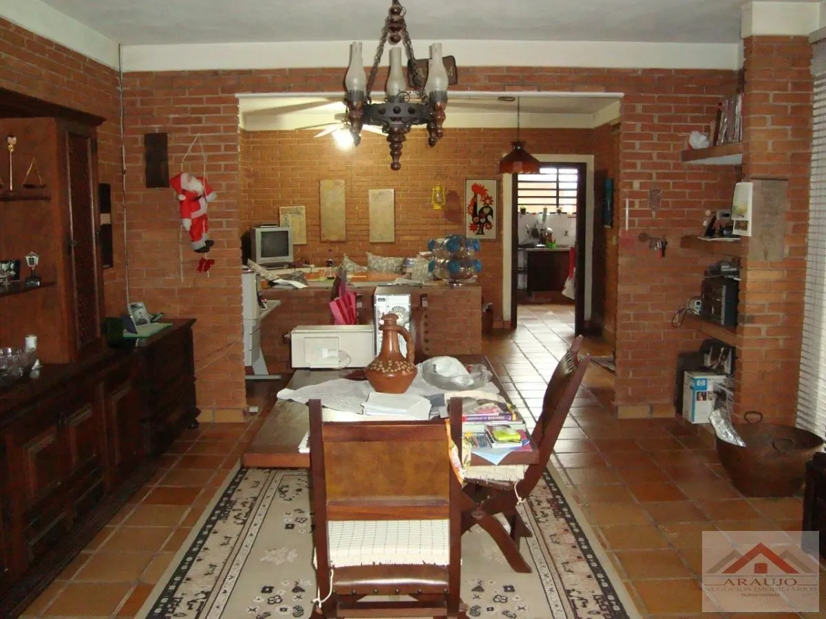 Chácara à venda de 2.480 m² em Monte Alegre do Sul, SP, Brasil