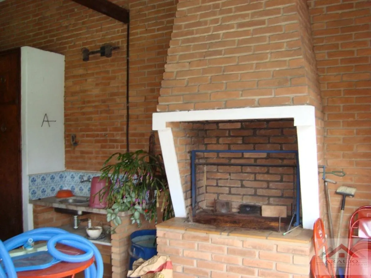Chácara à venda de 2.480 m² em Monte Alegre do Sul, SP, Brasil