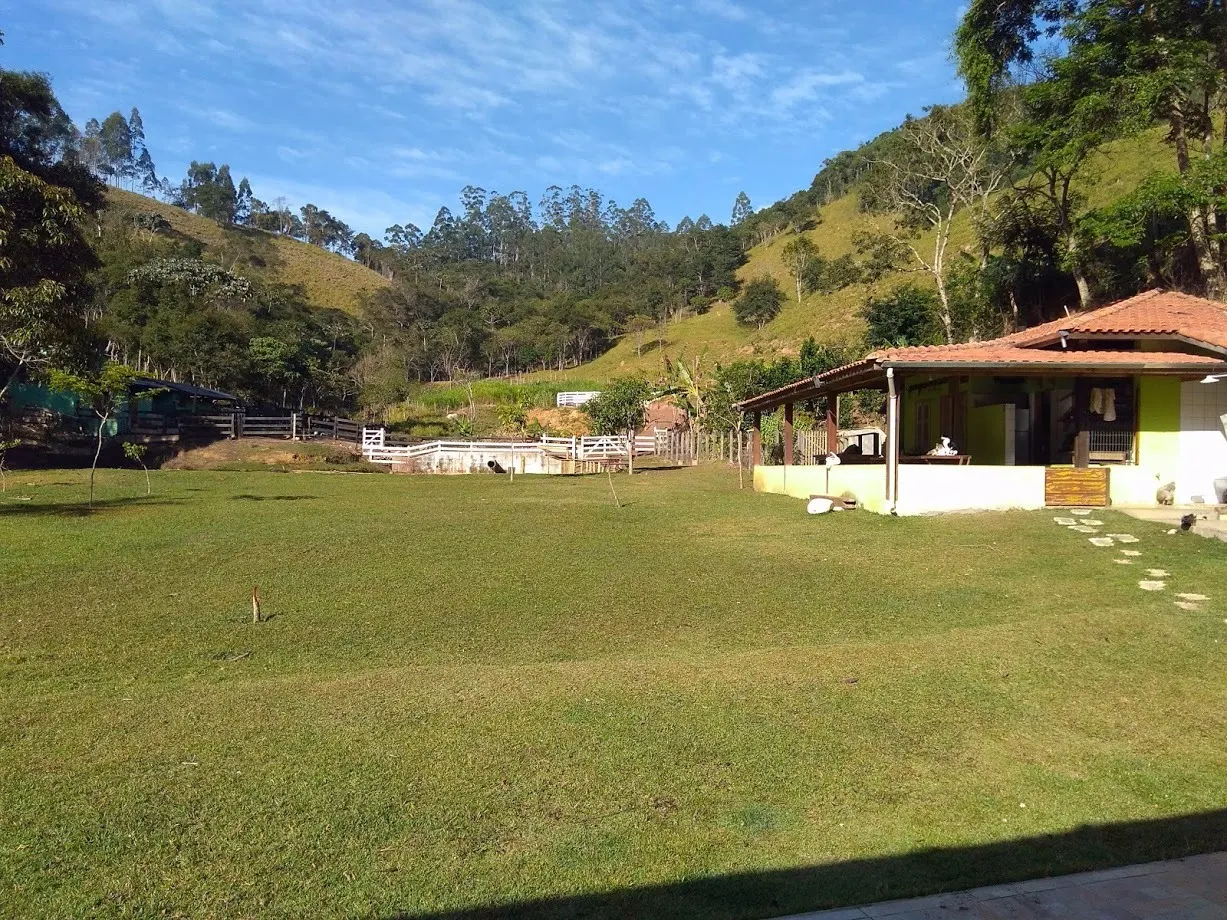 Sítio à venda de 12 ha em Natividade da Serra, SP, Brasil