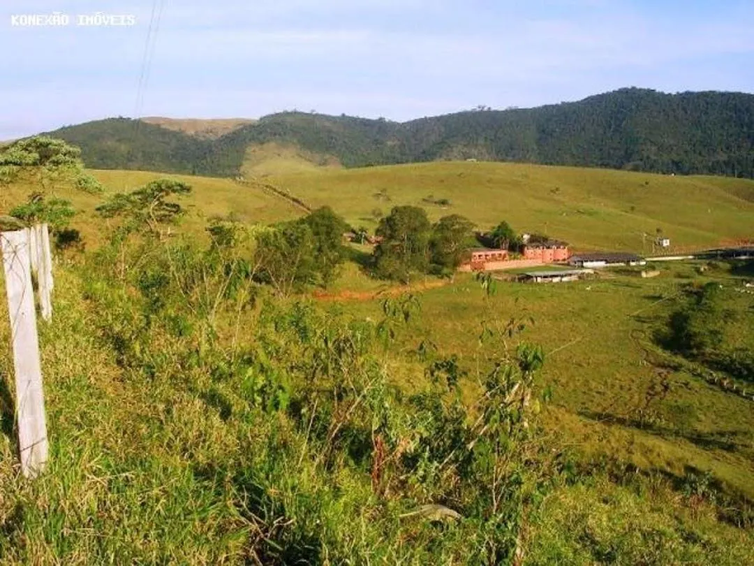 Fazenda à venda de 136 ha em Santa Branca, SP, Brasil