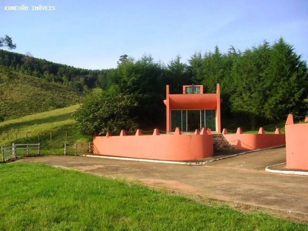 Fazenda à venda de 136 ha em Santa Branca, SP, Brasil