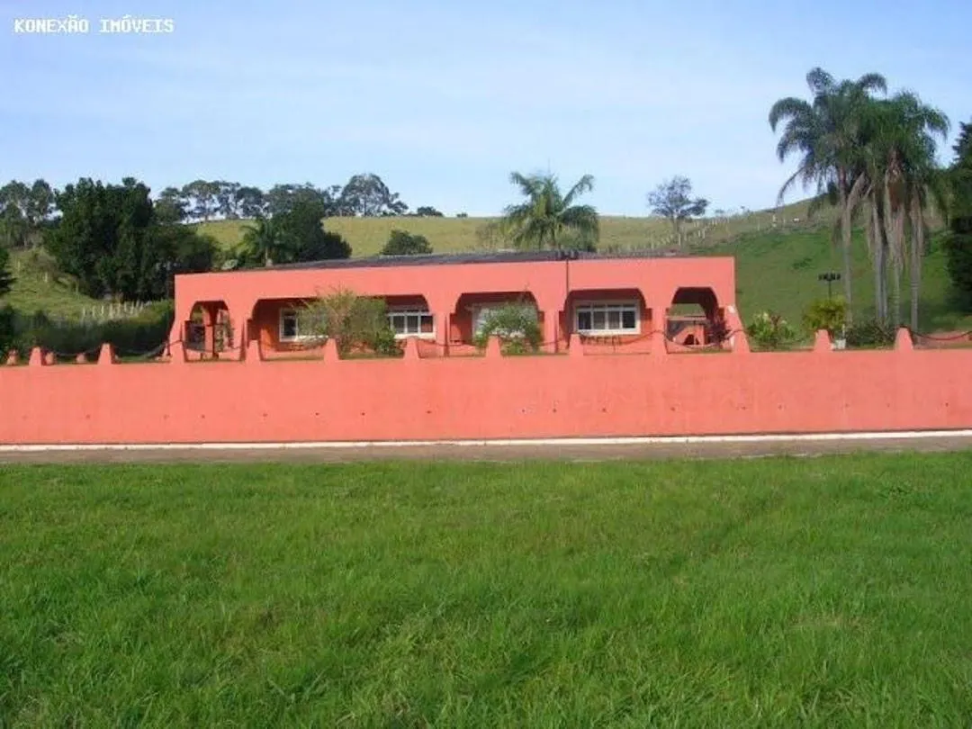 Fazenda à venda de 136 ha em Santa Branca, SP, Brasil