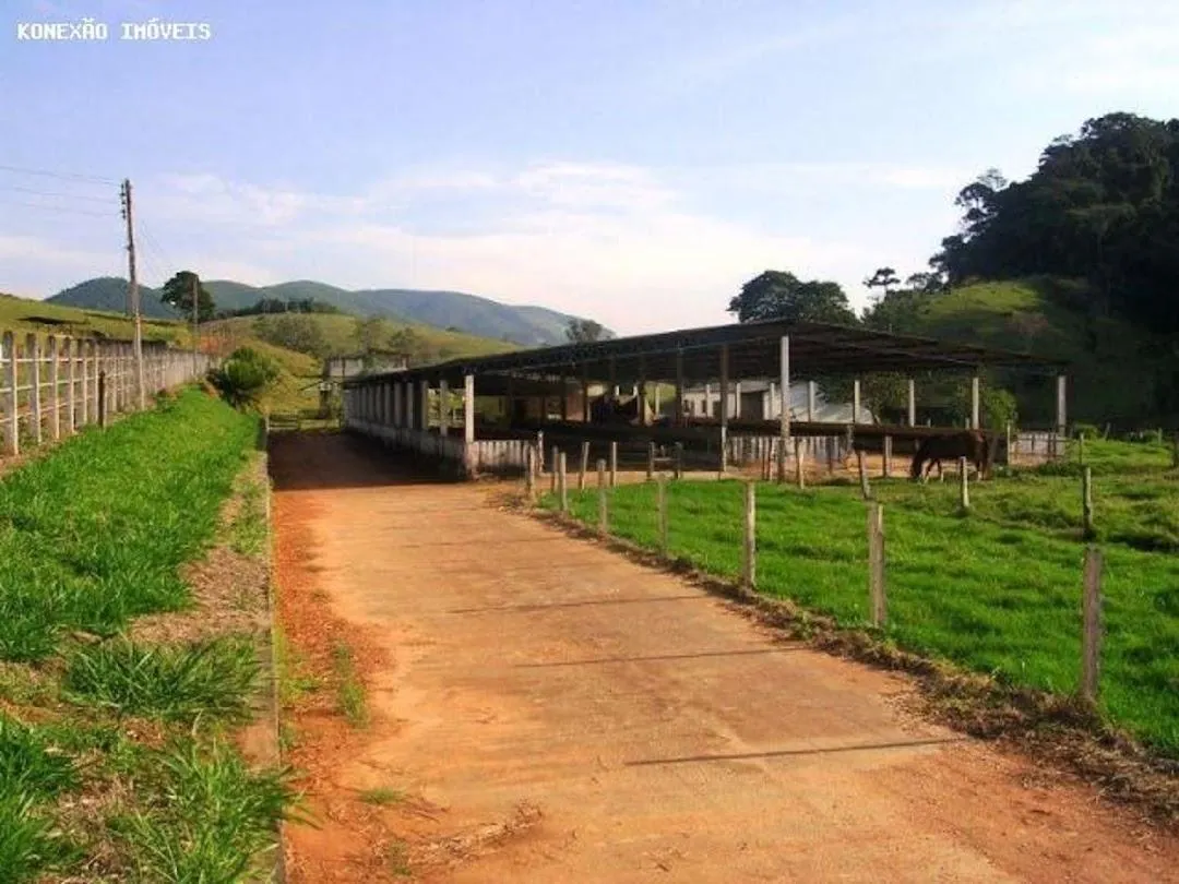 Fazenda à venda de 136 ha em Santa Branca, SP, Brasil