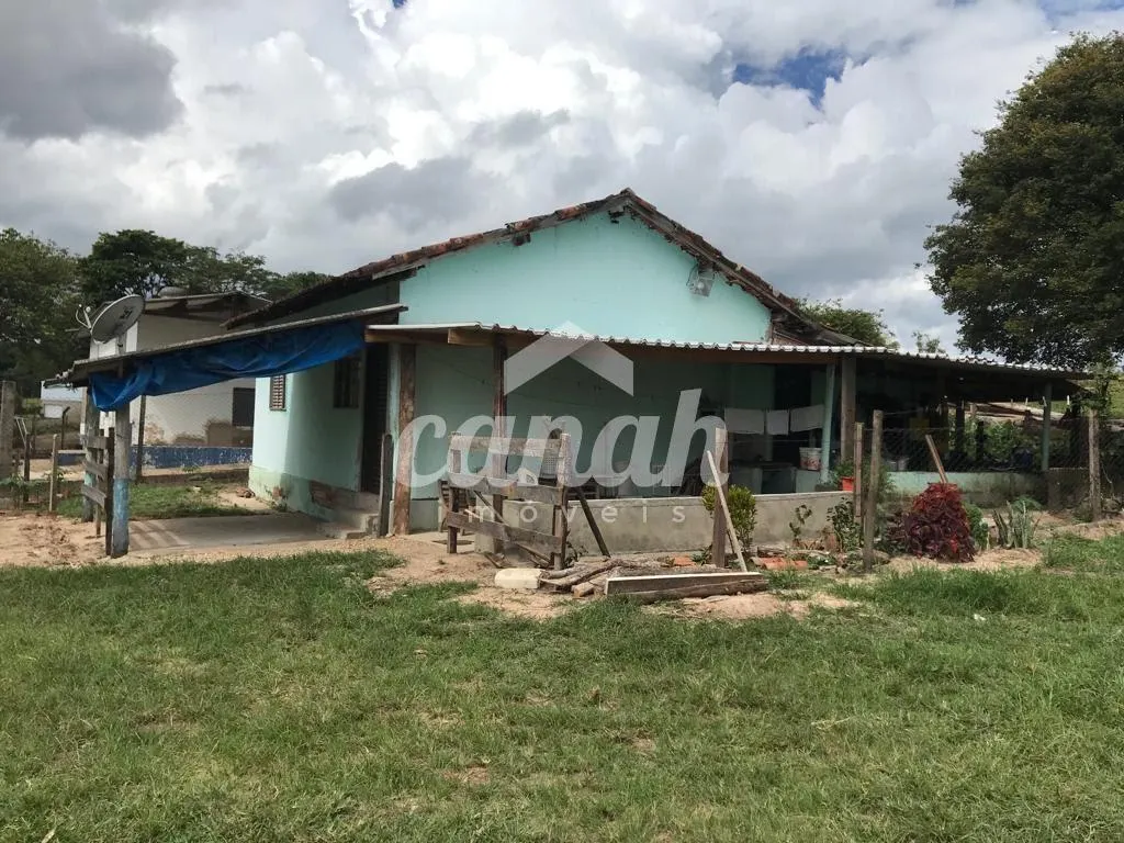Fazenda à venda de 3.000 ha em Cássia dos Coqueiros, SP, Brasil