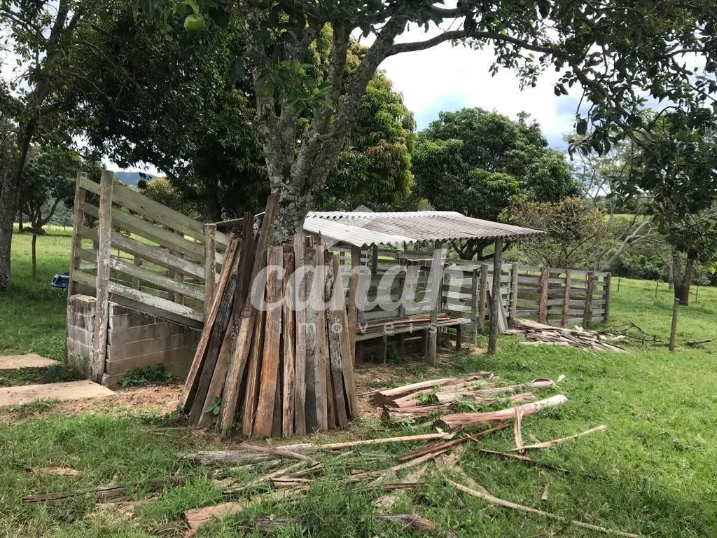 Fazenda à venda de 3.000 ha em Cássia dos Coqueiros, SP, Brasil