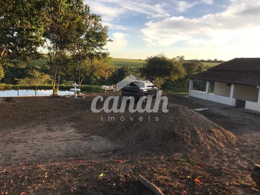Fazenda à venda de 3.000 ha em Cássia dos Coqueiros, SP, Brasil