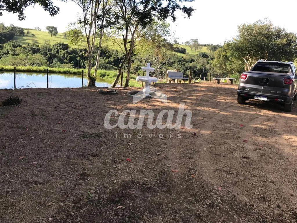 Fazenda à venda de 3.000 ha em Cássia dos Coqueiros, SP, Brasil